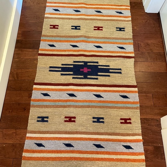 %100 wool vintage hallway runner 🧶 - Picture 2 of 4